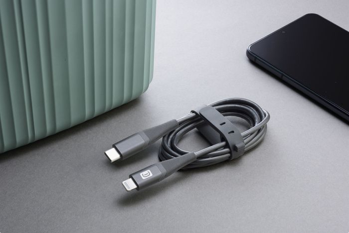 Belt cable 120 cm - USB-C to Lightning